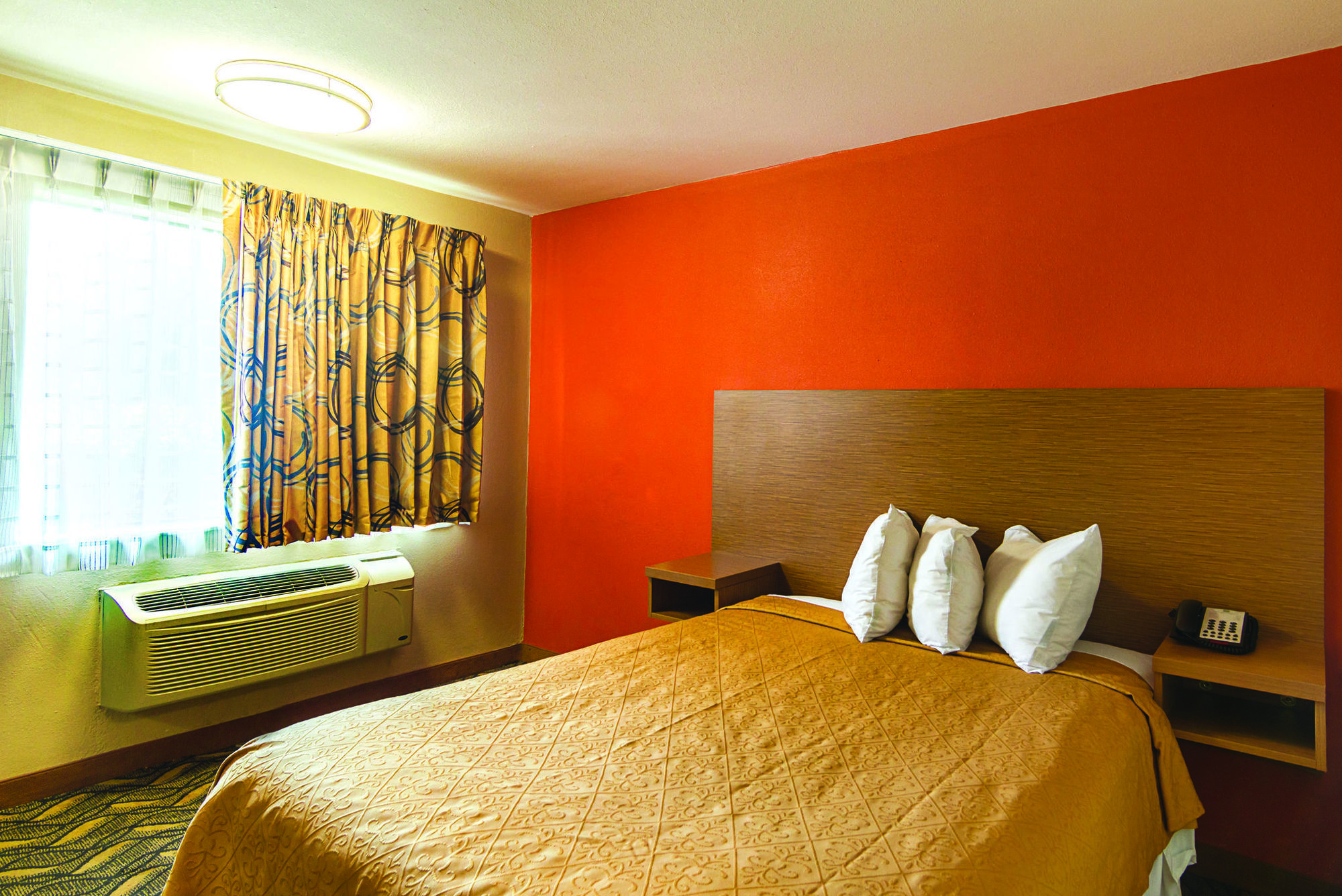 Days Inn & Suites By Wyndham Arlington Near Six Flags Pokój zdjęcie